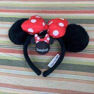 Minnie Mouse ears and antennae ball